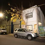 Luxury Villa Darlington - Vine