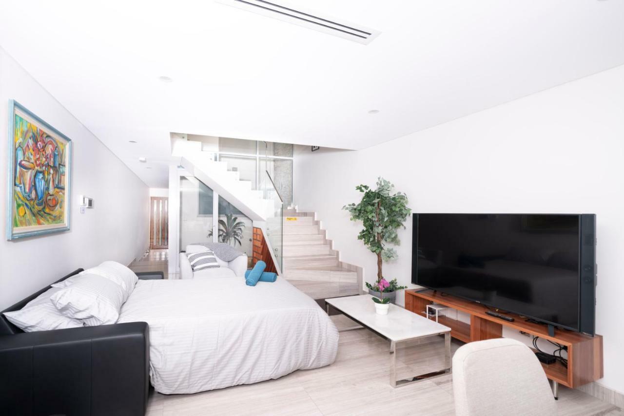 Luxury Darlington - Vine Villa *